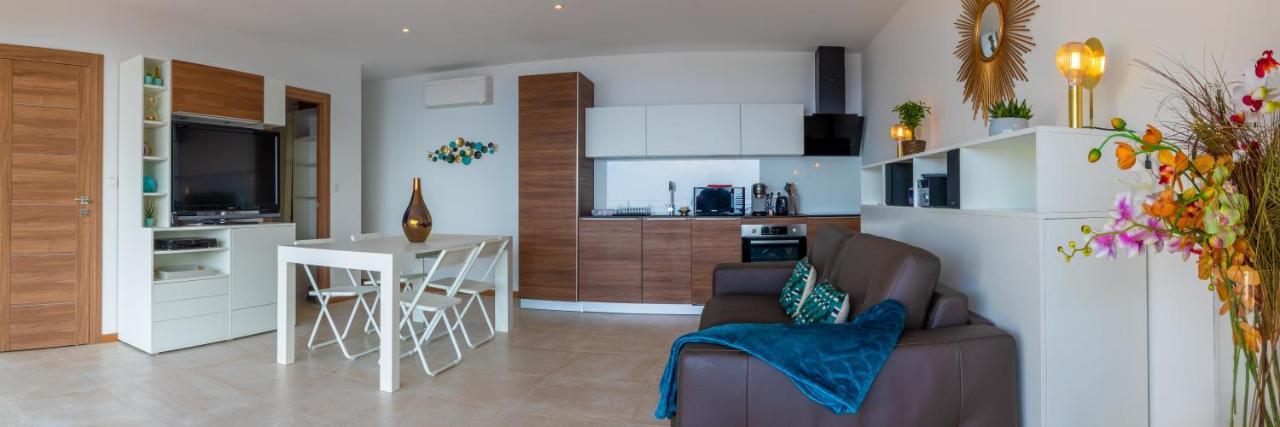 Vistazur Luxueux Appartement Avec Terrasse Et Piscine Le Le Rayol-Canadel-sur-Mer Eksteriør bilde